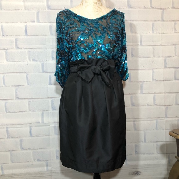 French Connection Black Paperbag Waist Skirt Sz. 8 - Picture 2 of 6